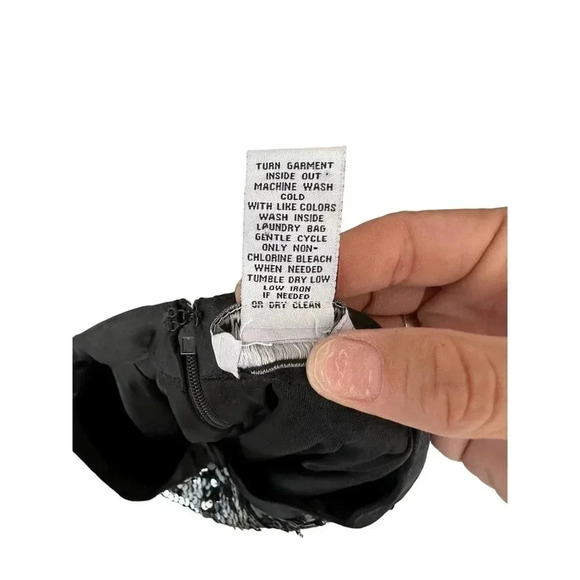 Carmen Marc Valvo Women's Silver all over sequin Midi Skirt Size 6 - Picture 5 of 6